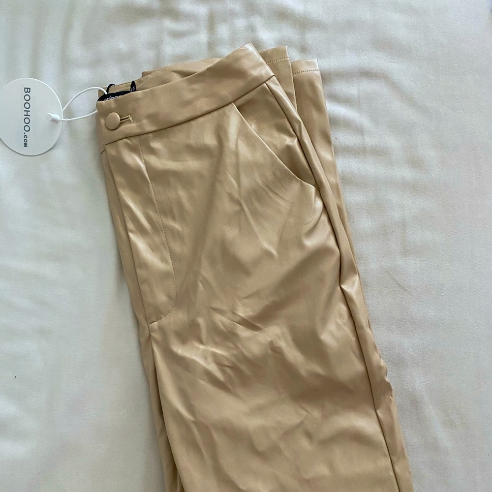 Brand new, only tried on once, they are too big